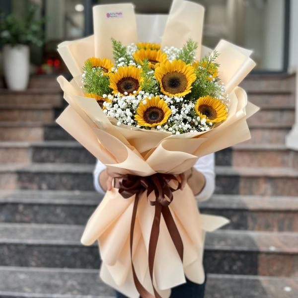 Bó hoa hướng dương 9 bông mix baby thích hợp tặng 8/3 ý nghĩa  4