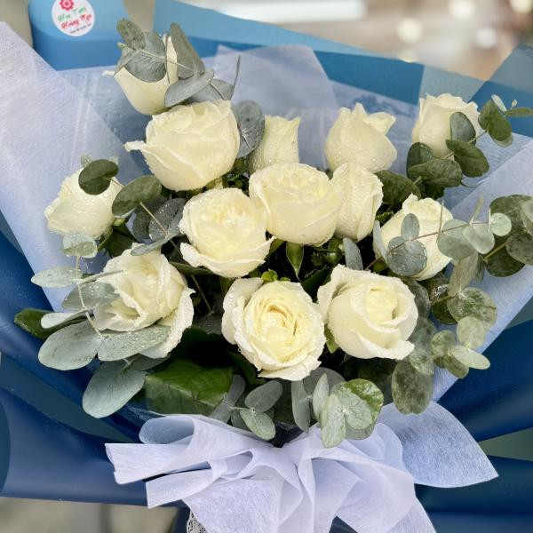 Bó hoa hồng trắng 13 bông  5
