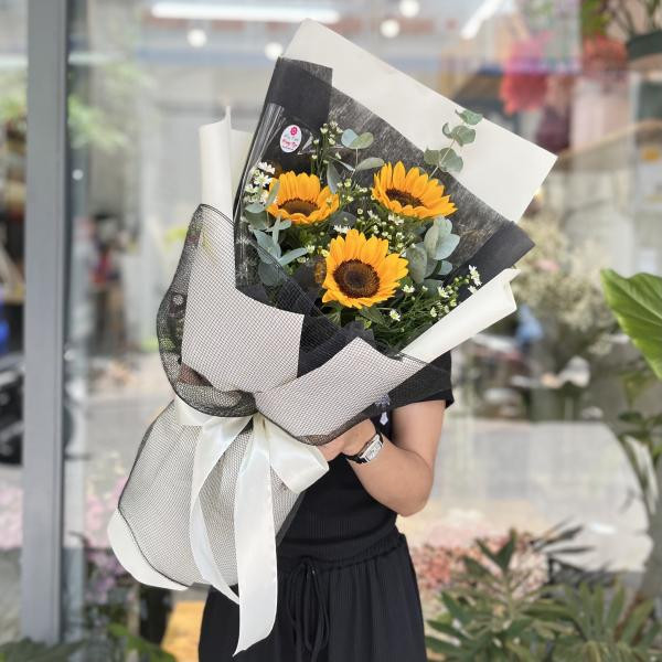 Bó hoa hướng dương mix thạch thảo tặng tốt nghiệp giá rẻ 6