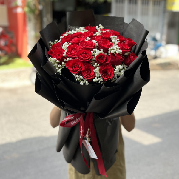 Bó hoa hồng đỏ 26 bông mix baby trắng tặng sinh nhật người thương ý nghĩa  5