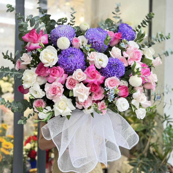Hộp hoa tặng chúc mừng : cúc mẫu đơn mix hồng và cúc pingpong 5