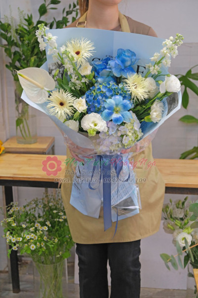 Bó hoa tulip xanh dương nhạt pastel tặng sinh nhật sang trọng 4