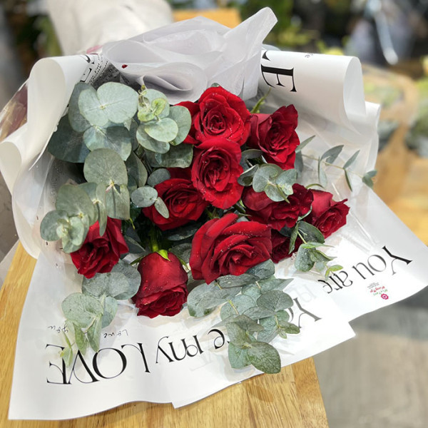 Bó hoa hồng đỏ 10 bông tặng sinh nhật người yêu 4