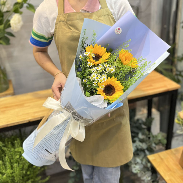 Bó hoa hướng dương 3 bông đơn giản 4