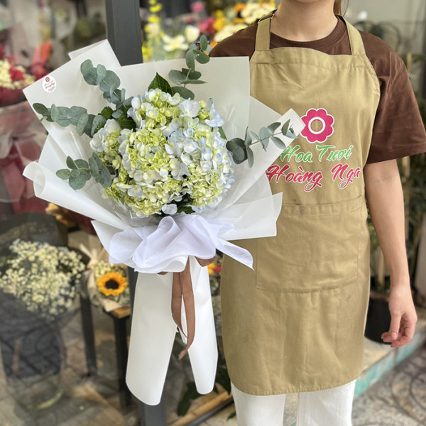 Bó hoa cẩm tú cầu nhỏ xinh 4