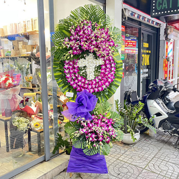 Vòng hoa đám tang đạo thiên chúa 2 tầng 4
