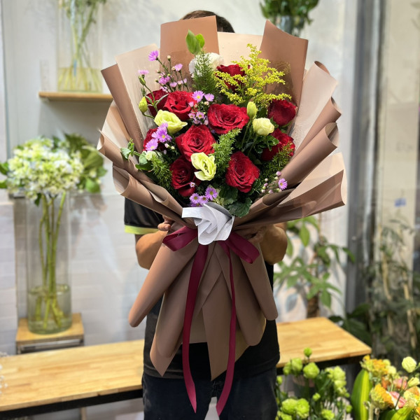Bó hồng đỏ tặng sinh nhật sếp nữ 4