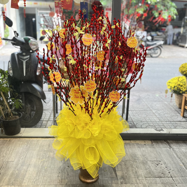 Bình Nụ Tầm Xuân đỏ 60 cành cao 1 mét 3 5