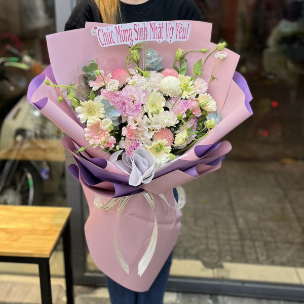Bó hoa tím giấy tím đơn giản 6